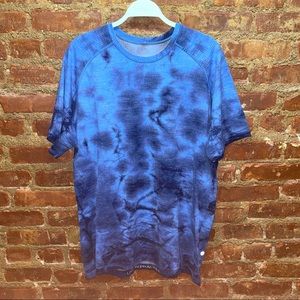 lululemon blue wash Metal Vent Tech tee size XL